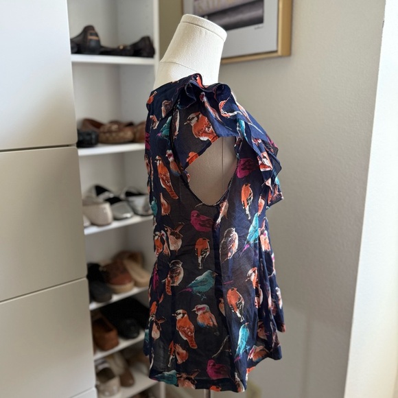 Anthropologie Meadow Rue Animal Kingdom Blue Bird Print Short Sleeve Top Size 6 - Picture 5 of 11